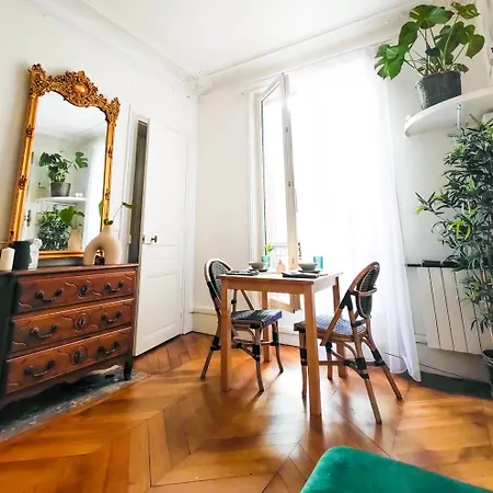 Apartament Chic & Cosy - Montmartre - Coeur De Paryż